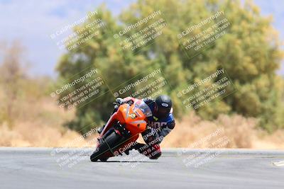 media/May-15-2022-SoCal Trackdays (Sun) [[33a09aef31]]/Turn 7 (1145am)/